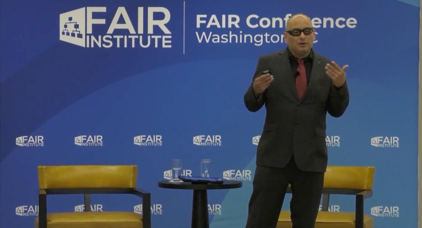 FAIRCON23 - Luis Fernandez - AI Risk